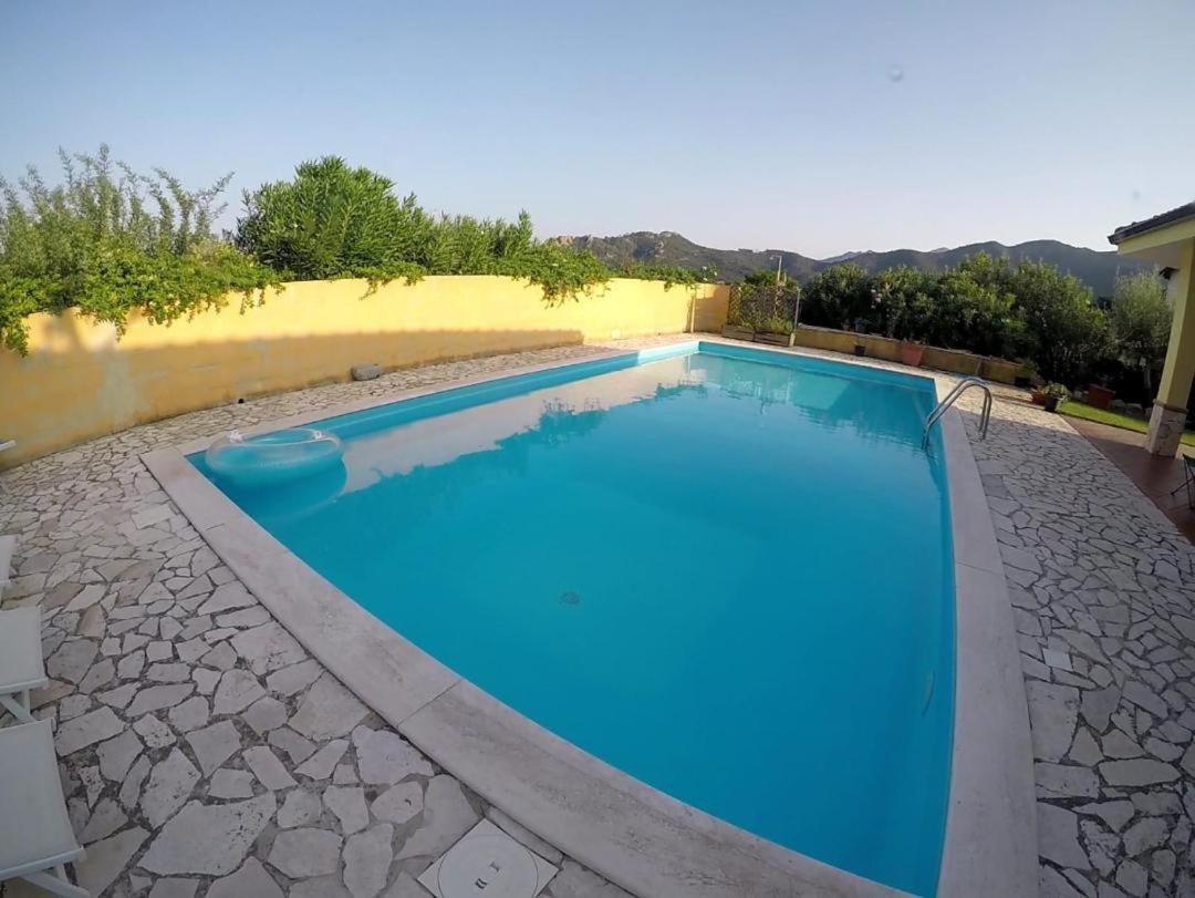 B&B Il Melograno Capoterra Dış mekan fotoğraf